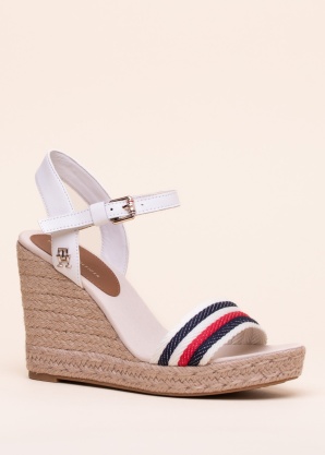 Tommy Hilfiger bateliai