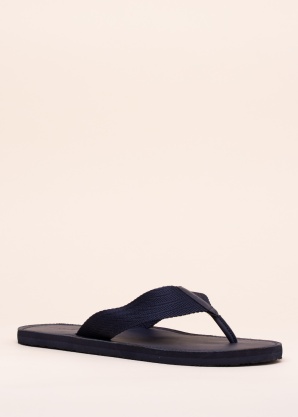 Tommy Hilfiger šlepetės per pirštą