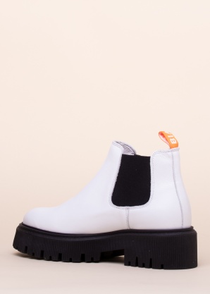 Bianco aulinukai Biagarbi