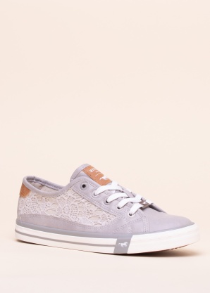 Mustang laisvalaikio batai