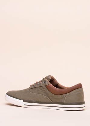 Mustang laisvalaikio batai