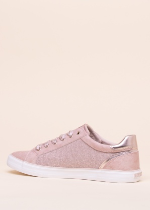 Mustang laisvalaikio batai