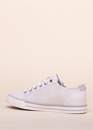 Mustang laisvalaikio batai