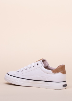 Mustang laisvalaikio batai