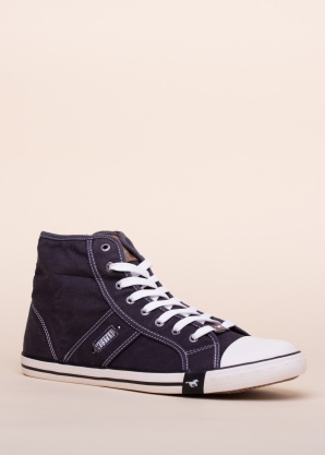 Mustang laisvalaikio batai