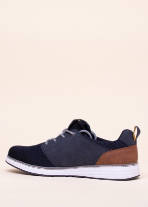 Bugatti laisvalaikio bateliai Colby