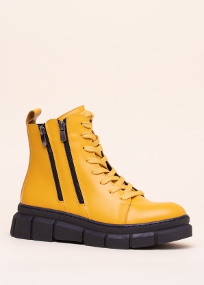 Loretta Vitale aulinukai