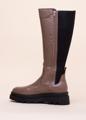 Musse & Cloud batai Madona