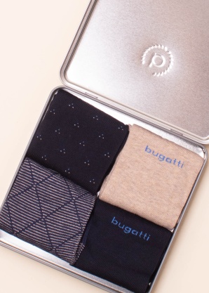 Bugatti kojines 4 poros dovanų dėžutėje