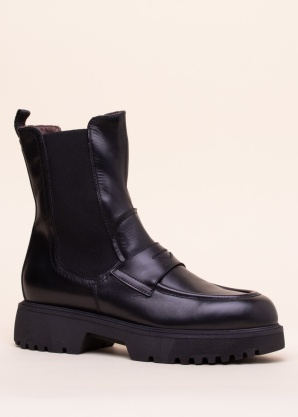 NeroGiardini aulinukai