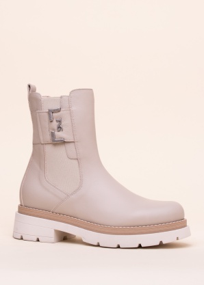 NeroGiardini aulinukai