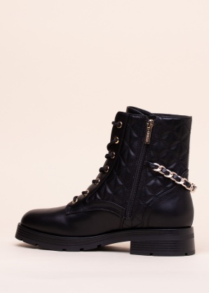 Guess aulinukai Xenia