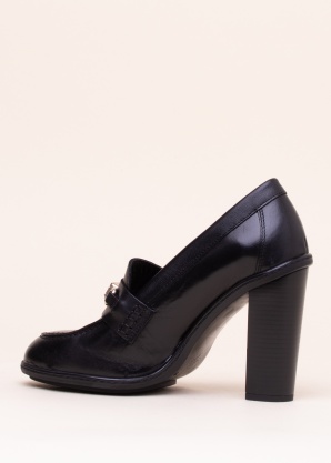 Tommy Hilfiger bateliai