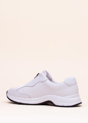 Remonte laisvalaikio bateliai