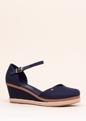 Tommy Hilfiger bateliai