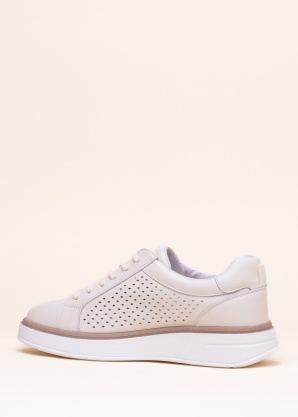 Loretta Vitale laisvalaikio bateliai