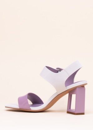 Loretta Vitale bateliai