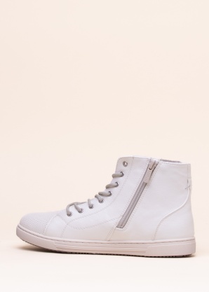 Mustang laisvalaikio batai