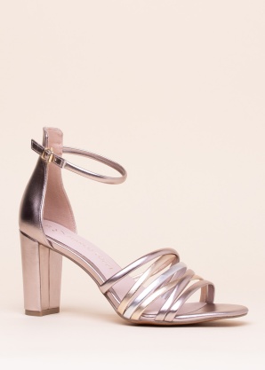 Marco Tozzi bateliai