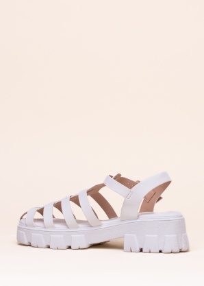 Best Buy basutės Les Arlesiennes