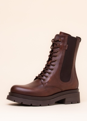 NeroGiardini aulinukai