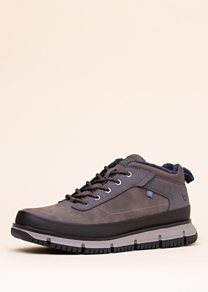 Bugatti aulinukai Rick Comfort