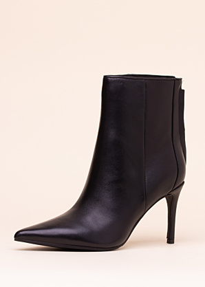 Guess aulinukai Feyly