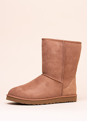 UGG aulinukai Classic Short