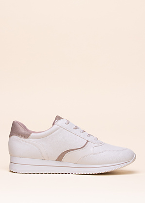 Jana laisvalaikio bateliai