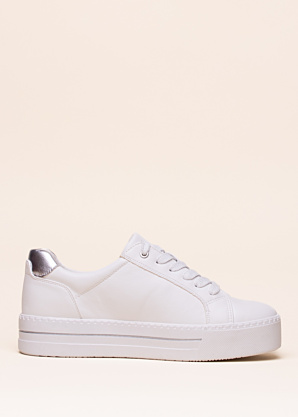 Jana laisvalaikio batai