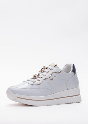 NeroGiardini laisvalaikio bateliai