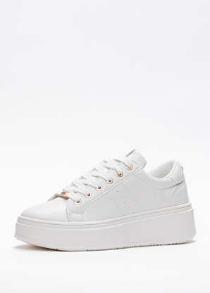 Duffy laisvalaikio bateliai