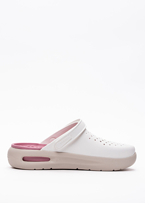 Crocs sandalai Inmotion