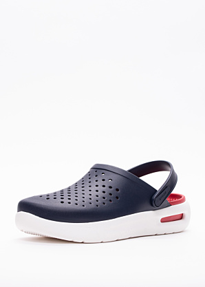 Crocs sandalai Inmotion
