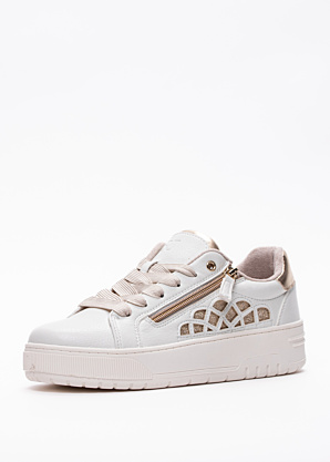 SJ laisvalaikio batai