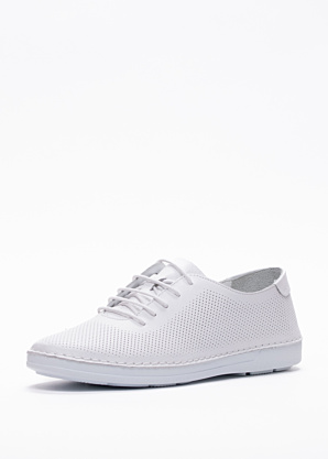 Loretta Vitale laisvalaikio bateliai