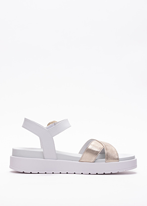 NeroGiardini bateliai