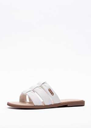 Liu-Jo basutės Amira