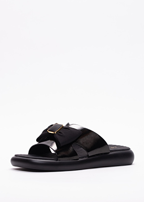 Loretta Vitale bateliai