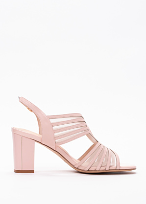 Loretta Vitale bateliai