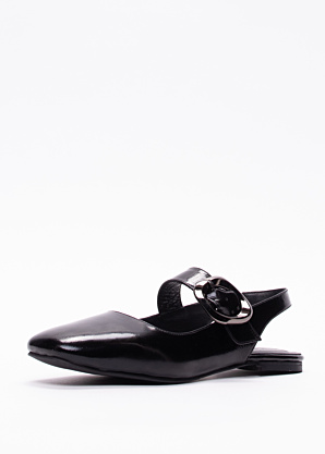 Molly Bessa bateliai