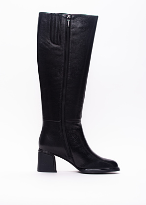 Loretta Vitale batai