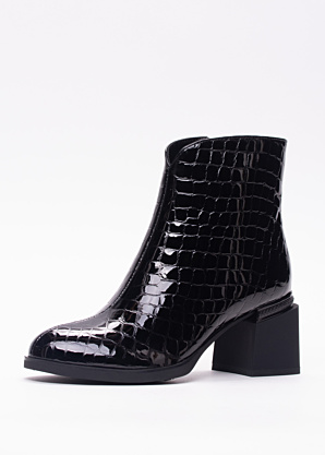 Loretta Vitale aulinukai