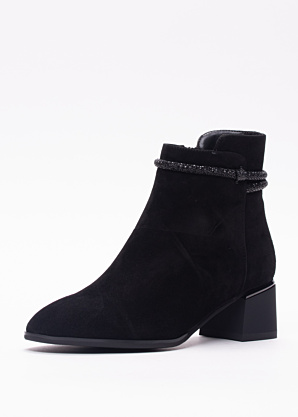 Loretta Vitale aulinukai