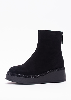 Loretta Vitale aulinukai