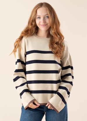 Only megztinis Alberte