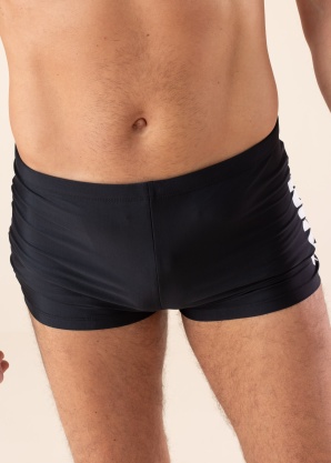 Nike maudymosi kelnaitės