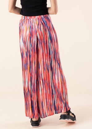 Molly Bracken kelnės