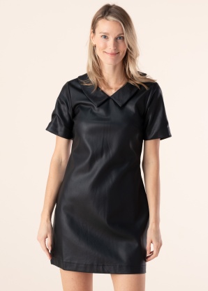 Molly Bracken suknelė