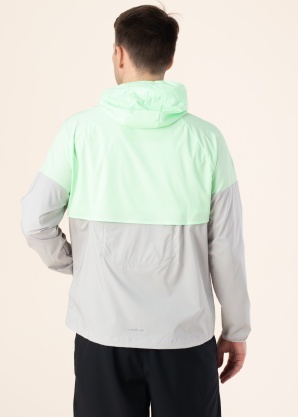 Nike bėgimo striukė